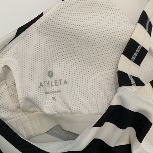 Athleta strips top size small activewear's gym workout - Picture 5 of 10